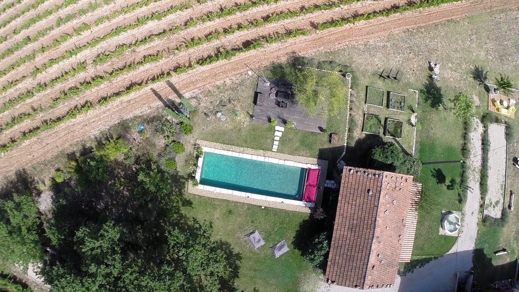 La Fontaine Des Noyers Saint-Saturnin-lès-Apt