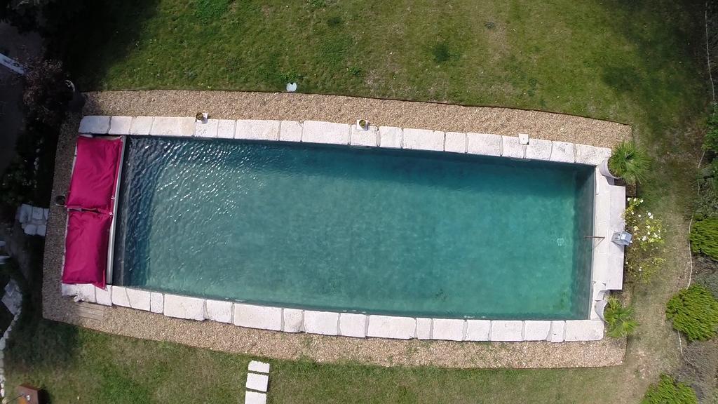 La Fontaine Des Noyers Saint-Saturnin-lès-Apt